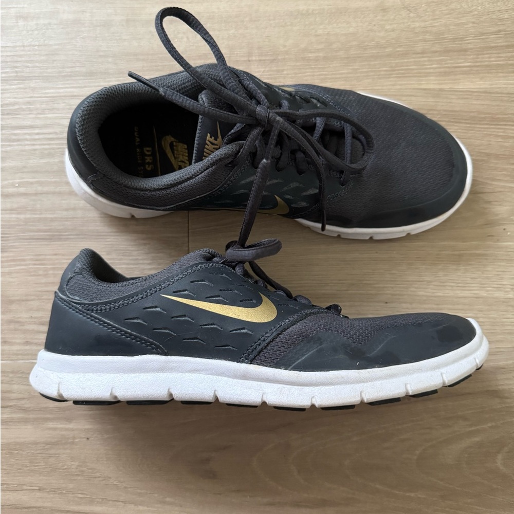 Nike Black and Gold Running Shoes